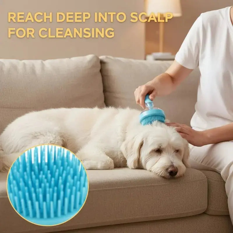 Cepillo de baño masajeador limpiando la cabeza de un perro